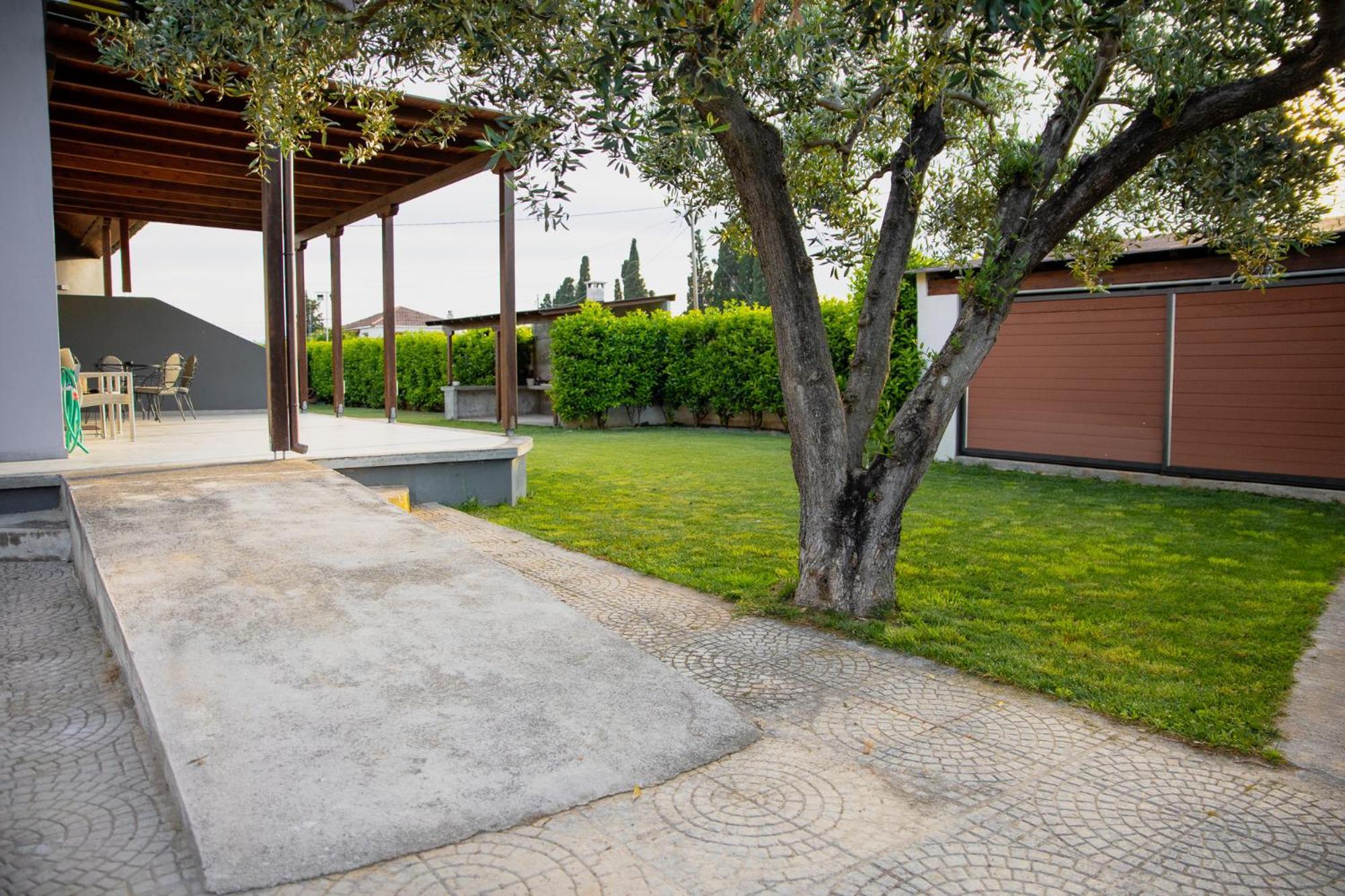 Countryside Luxury Studios Káto Lekhónia Bagian luar foto