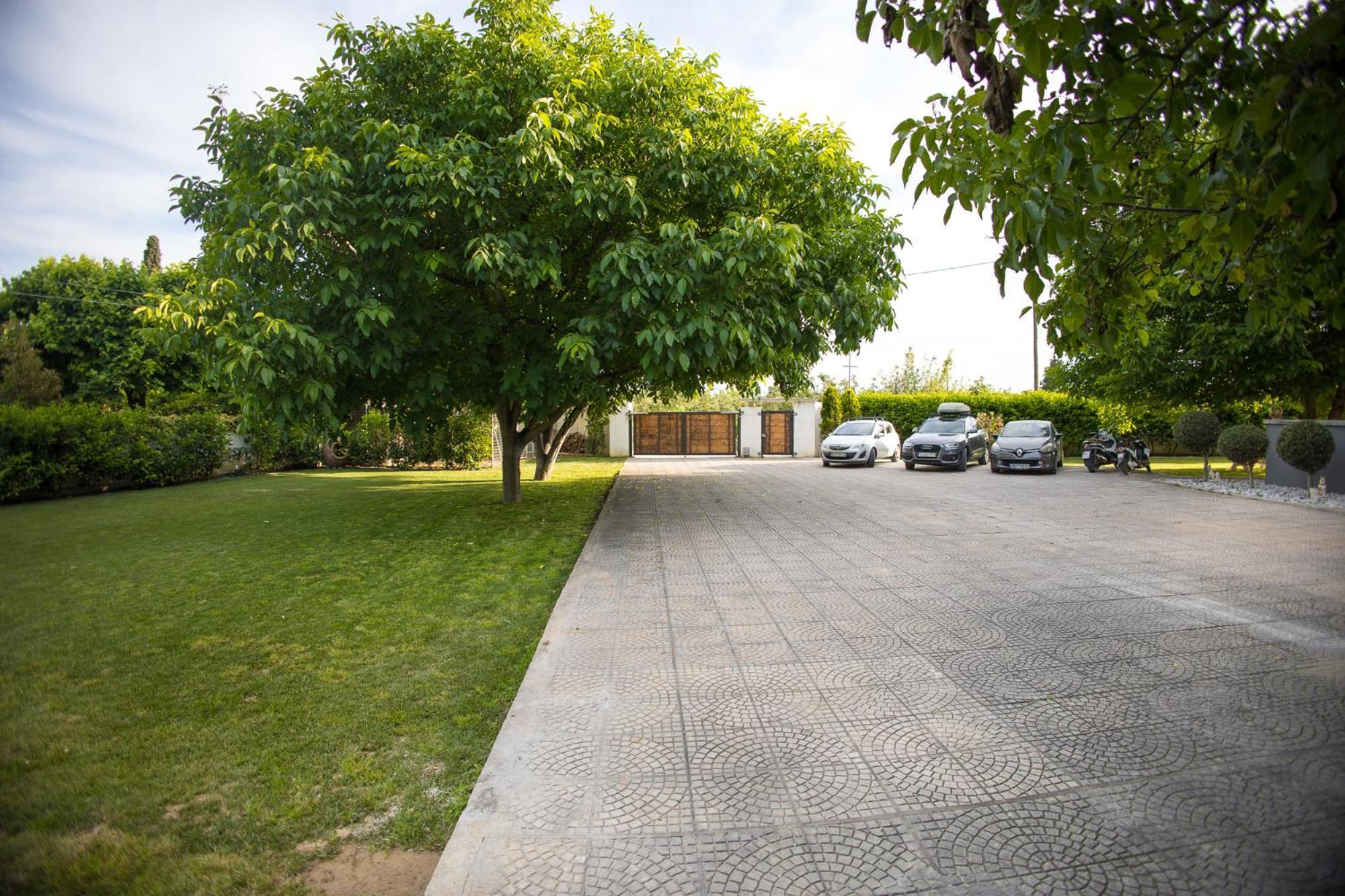 Countryside Luxury Studios Káto Lekhónia Bagian luar foto